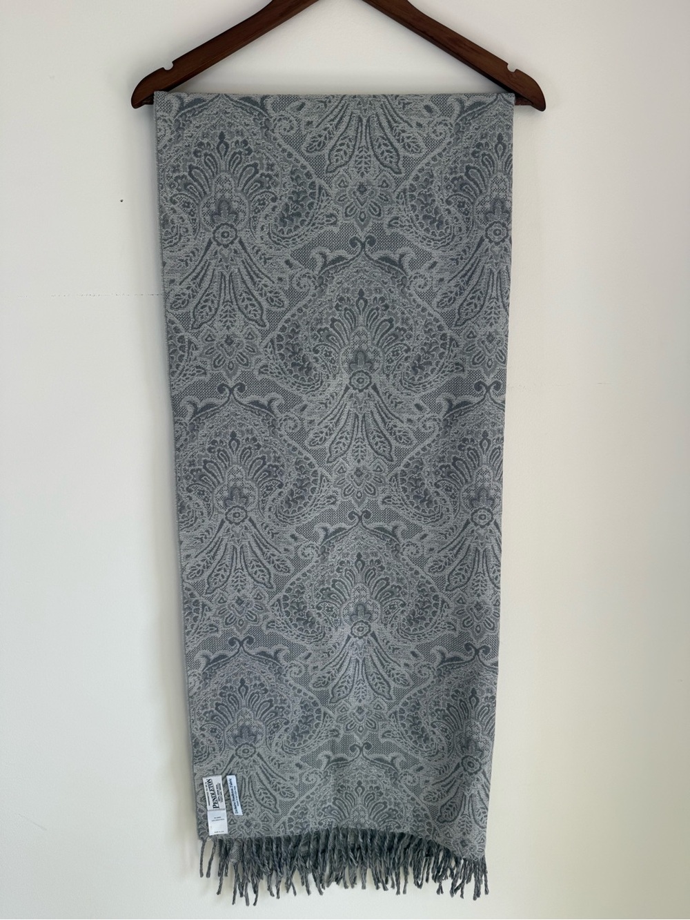 Pendleton Grey Paisley Fringe Wrap Scarf - Picture 3 of 3